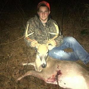 Meet your Posher, Avery